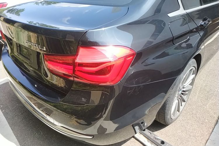 BMW 3 Series 2019 #8 BMW 3 Series 2019 immagine di auto #8