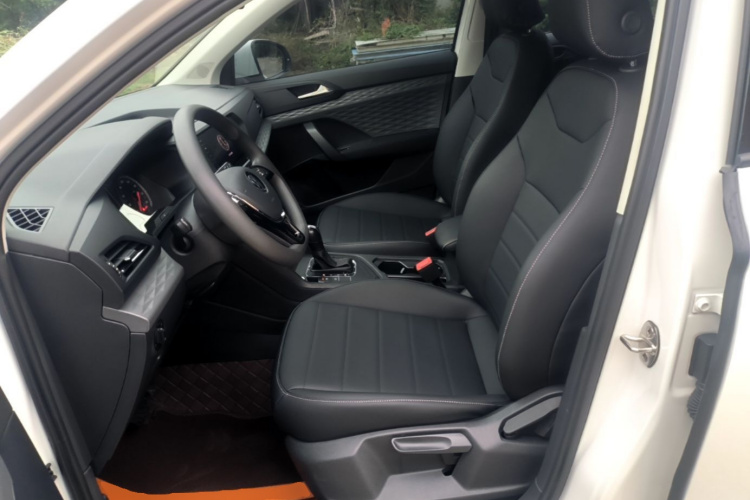 Volkswagen Tharu 2021 #15 Volkswagen Tharu 2021 imagen de coche #15