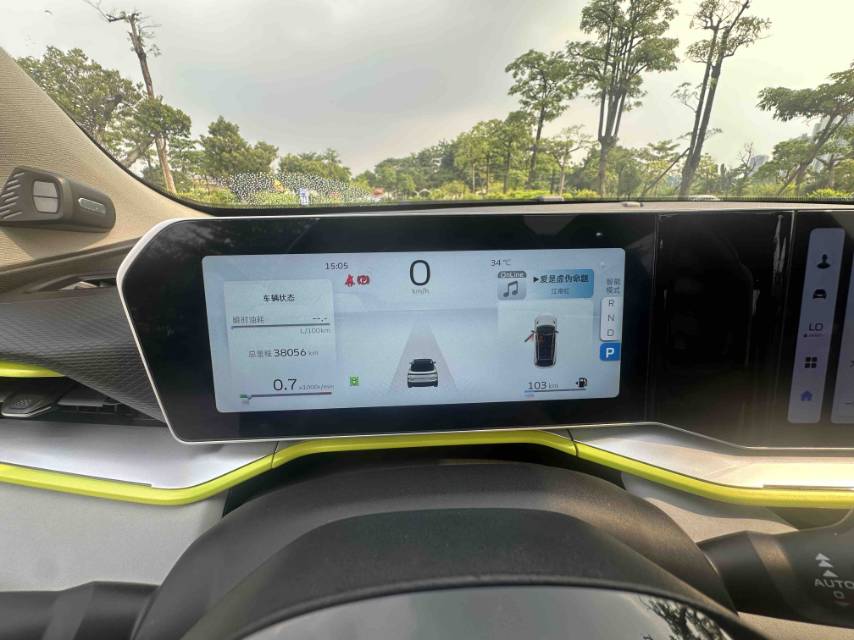 GEELY Coolray 2022 imagen de coche #12