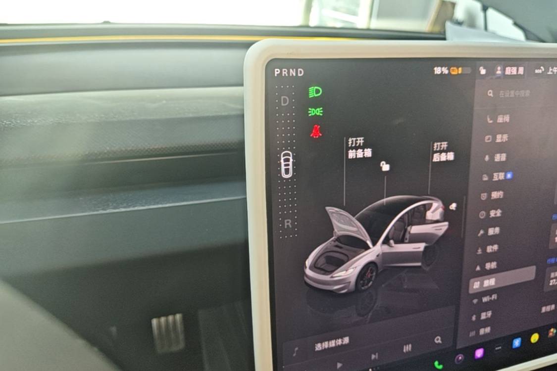 Tesla Model 3 2025 #20 Tesla Model 3 2025 car image #20