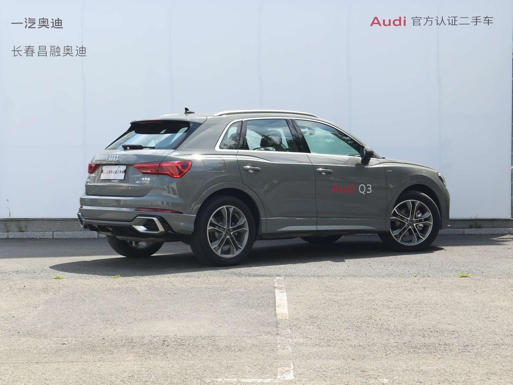 Audi Q3 2025 immagine di auto #4