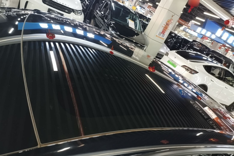 Tesla Model Y 2023 #25 Tesla Model Y 2023 immagine di auto #25