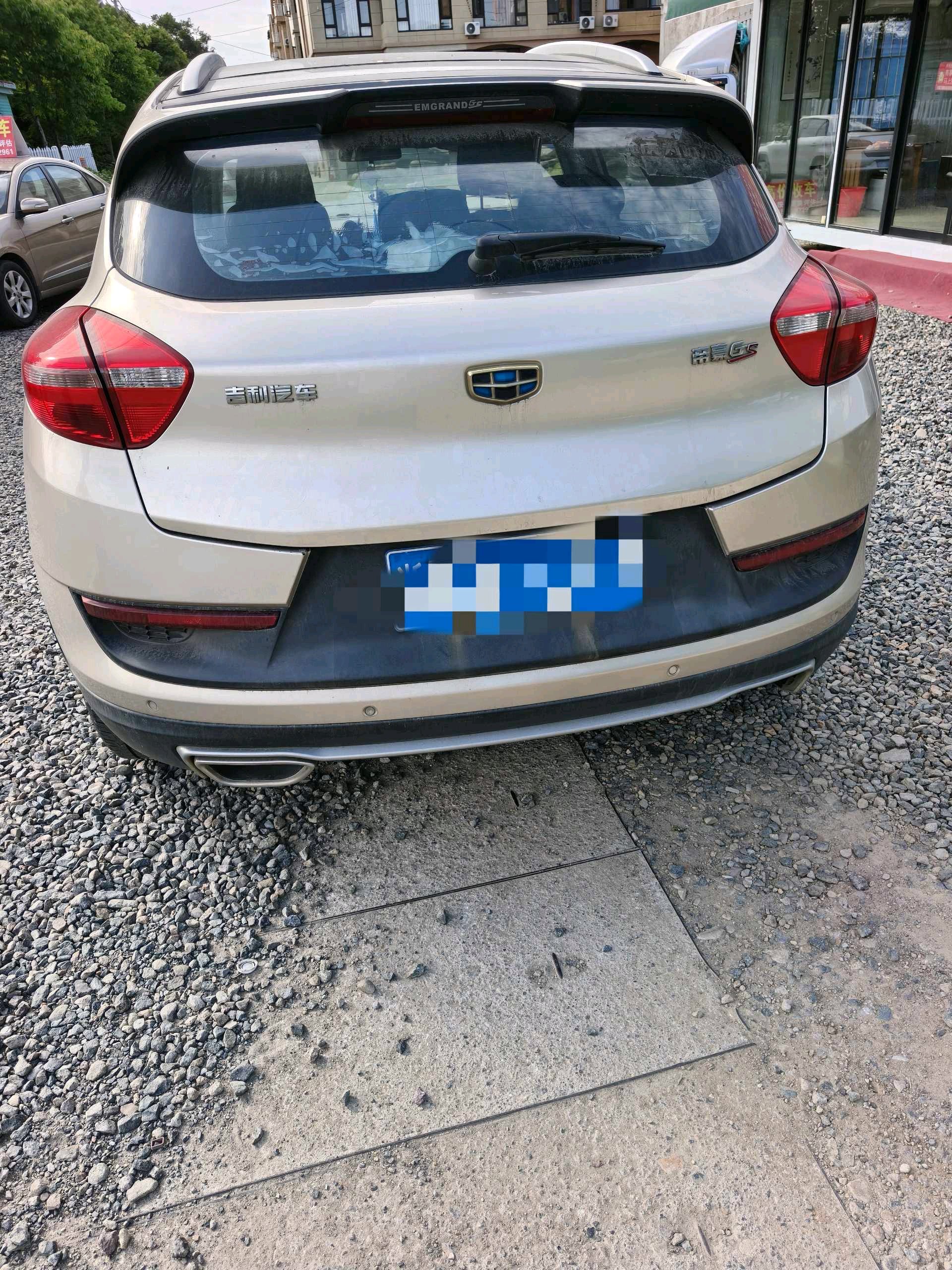 GEELY Emgrand GS 2016 صورة سيارة #9