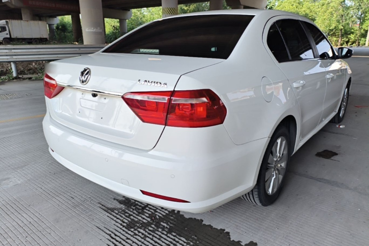 Volkswagen Lavida 2015 #8 Volkswagen Lavida 2015 car image #8