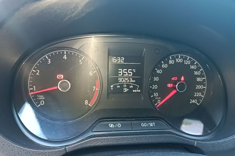Volkswagen Polo 2018 #16 Volkswagen Polo 2018 car image #16