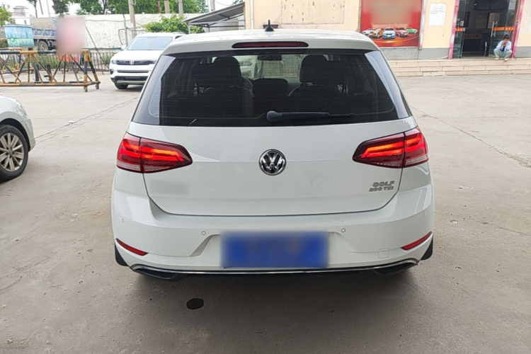 Volkswagen Golf 2020 #6 Volkswagen Golf 2020 car image #6