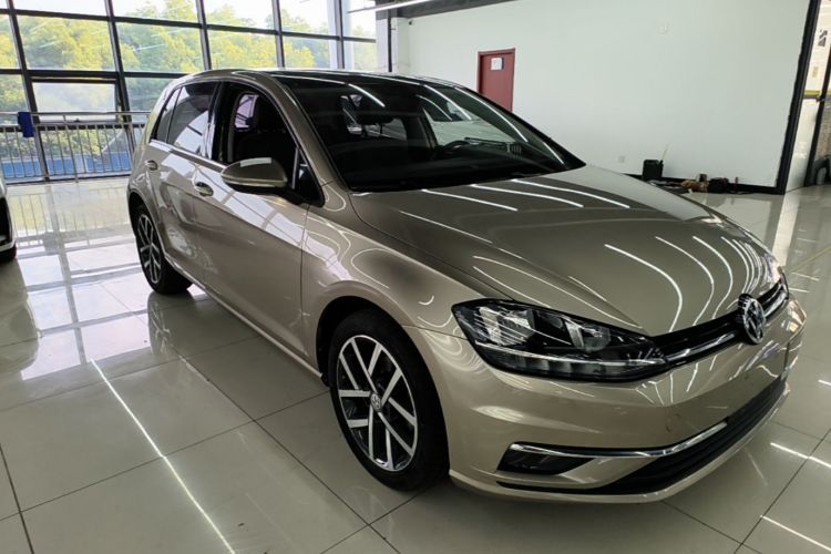 Volkswagen Golf 2020 #4 Volkswagen Golf 2020 car image #4