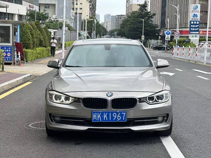 BMW 3 Series 2014 car image #2