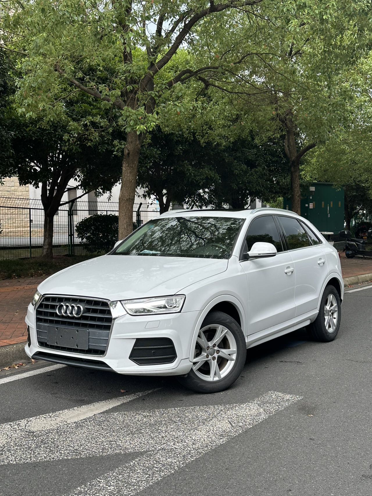Audi Q3 2017 car image 