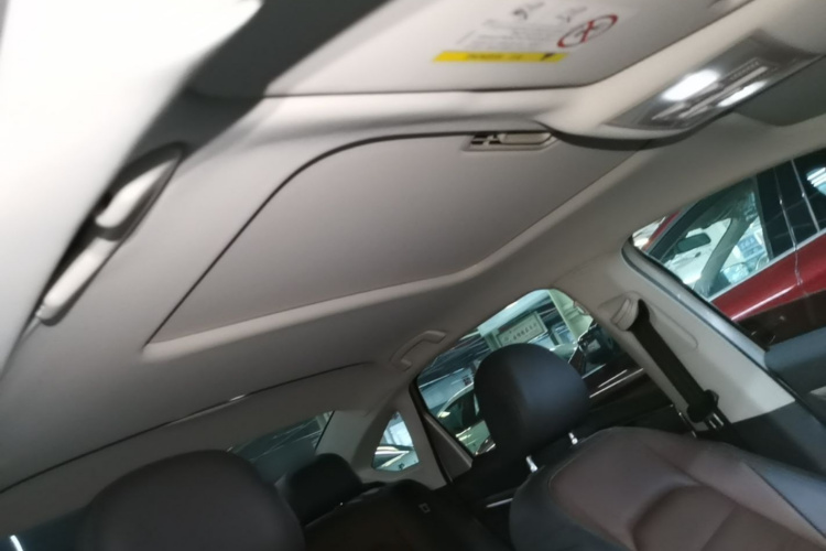 Volkswagen Lavida 2018 car image #18