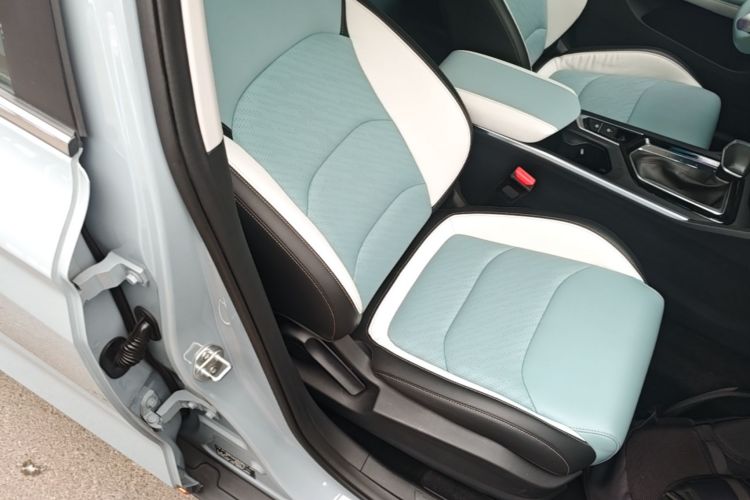 GEELY Emgrand S 2022 car image #30