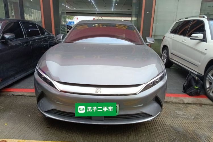 BYD Han 2022 immagine di auto #3