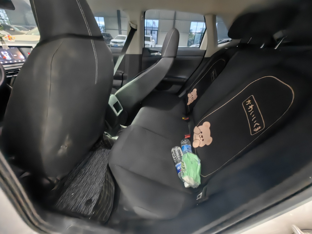 Volkswagen Polo 2021 car image #5