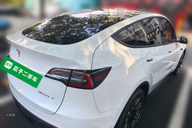 Tesla Model Y 2024 #7 Tesla Model Y 2024 car image #7