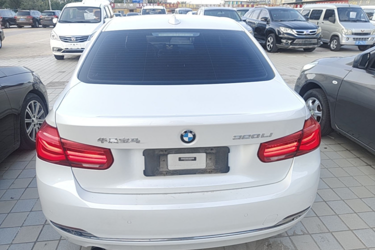 BMW 3 Series 2016 car image #6