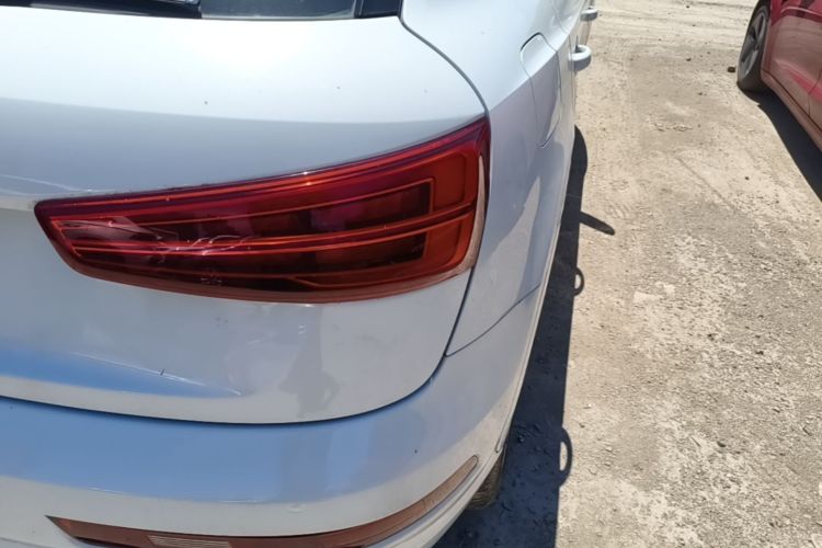 Audi Q3 2018 #8 Audi Q3 2018 car image #8