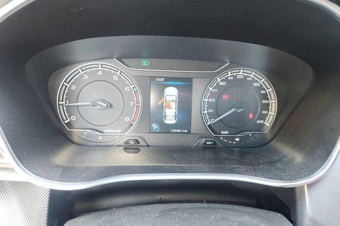 GEELY Binray 2020 car image #24