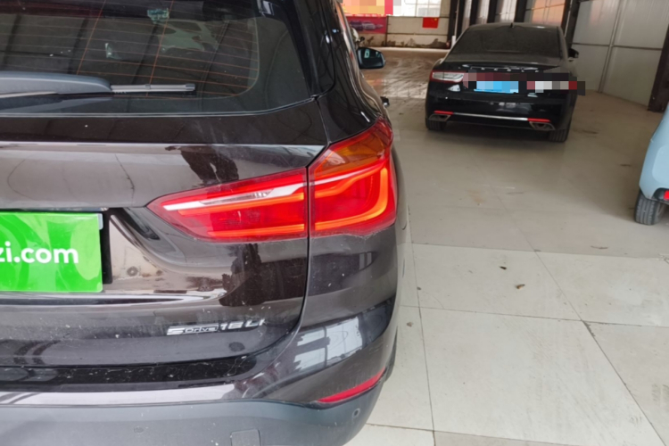 BMW X1 2019 #8 BMW X1 2019 car image #8