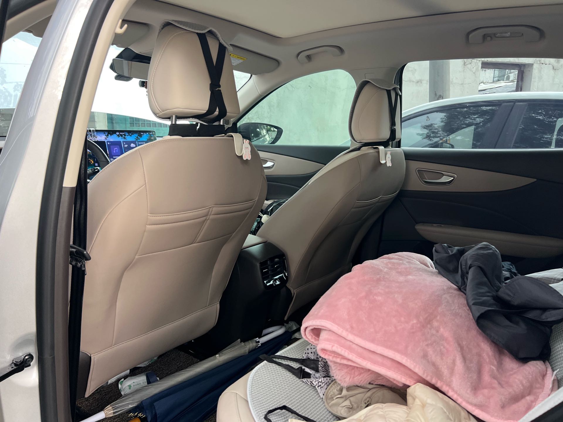 MG ES5 2025 imagen de coche #6