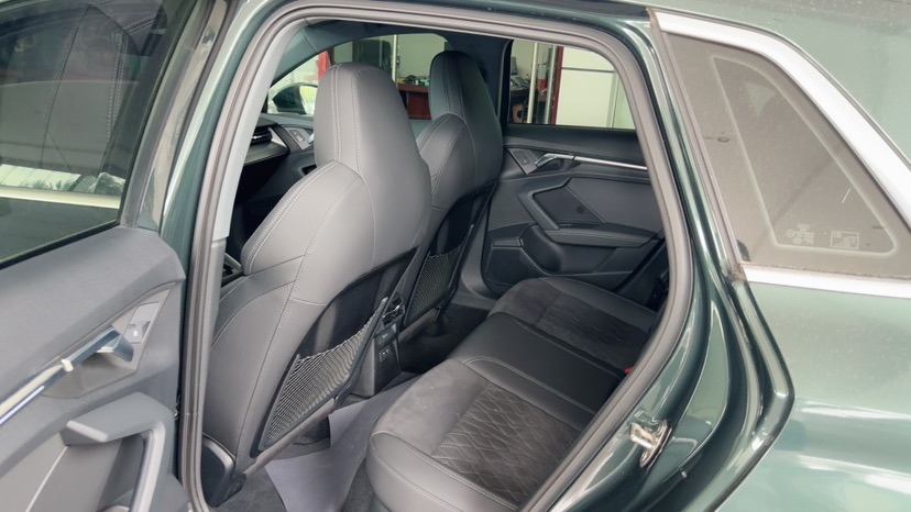 Audi A3 2023 immagine di auto #3