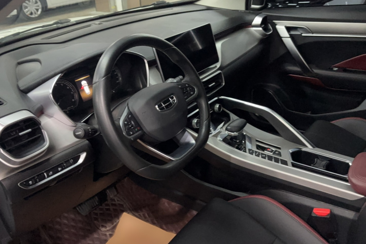 GEELY Coolray 2022 #10 GEELY Coolray 2022 car image #10