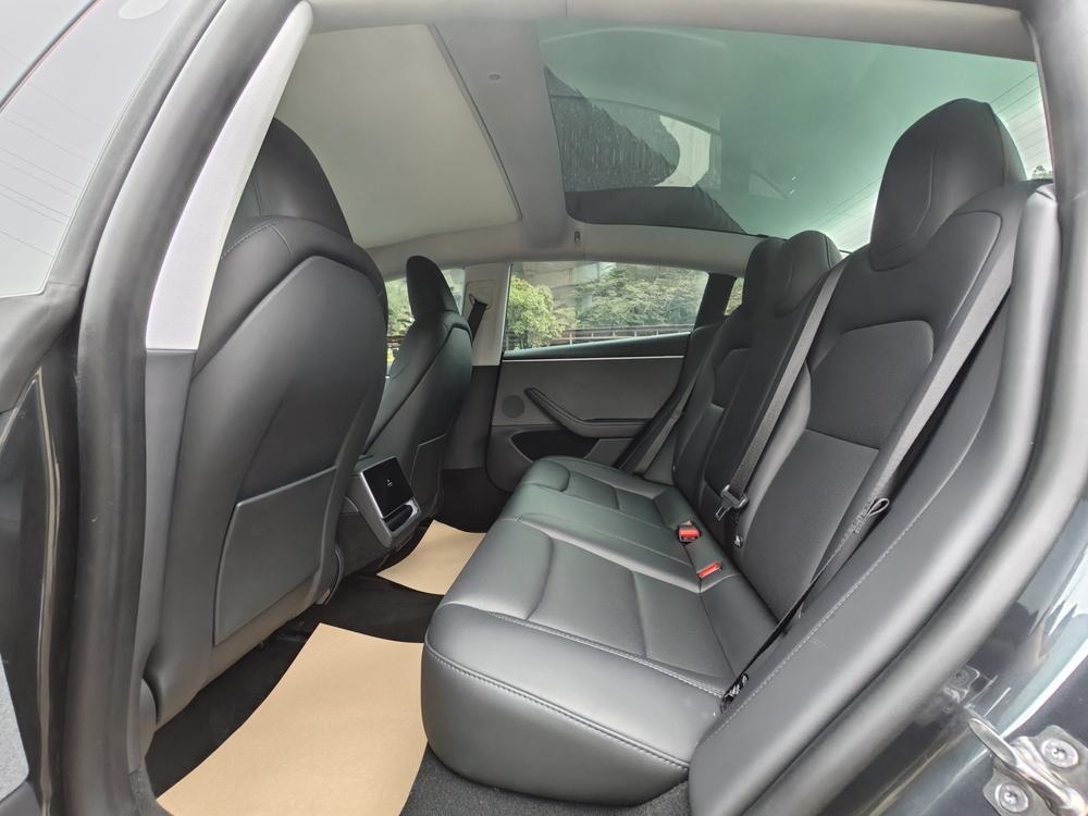 Tesla Model 3 2024 car image #16