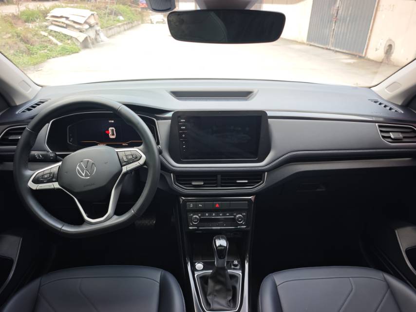 Volkswagen Tharu 2025 #2 Volkswagen Tharu 2025 car image #2