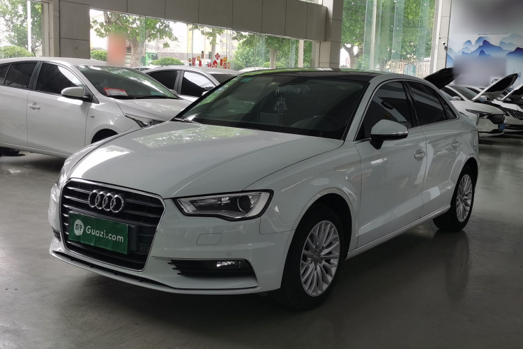 Audi A3 2016 car image #2