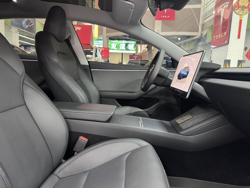 Tesla Model 3 2024 #9 Tesla Model 3 2024 car image #9