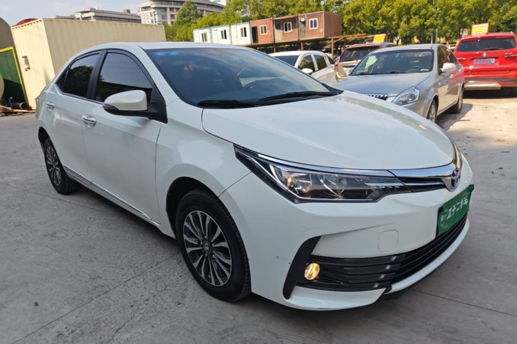 Toyota Corolla 2019 #4 Toyota Corolla 2019 car image #4