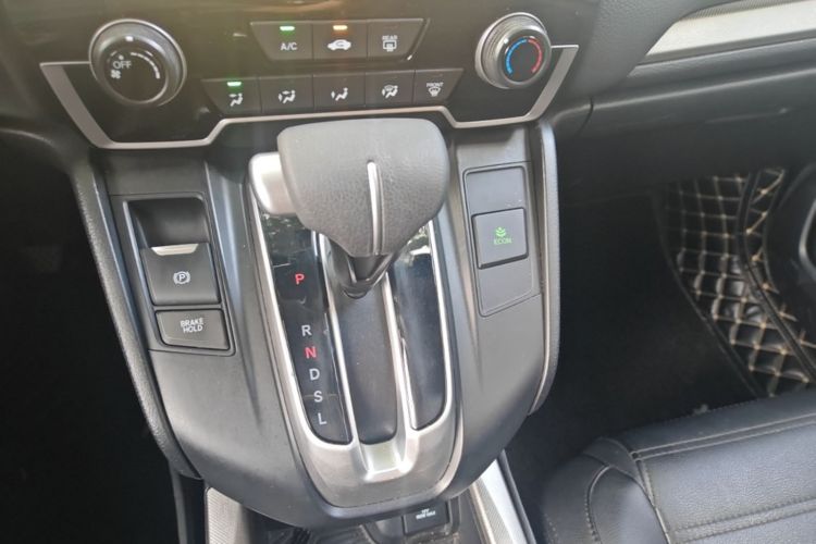 Honda CR-V 2017 immagine di auto #16