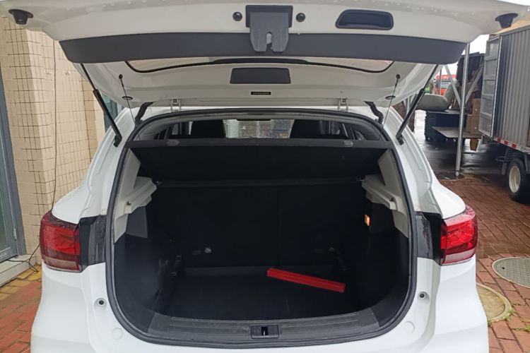 MG ZS 2020 car image #21