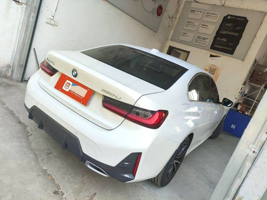 BMW 3 Series 2022 car image #8
