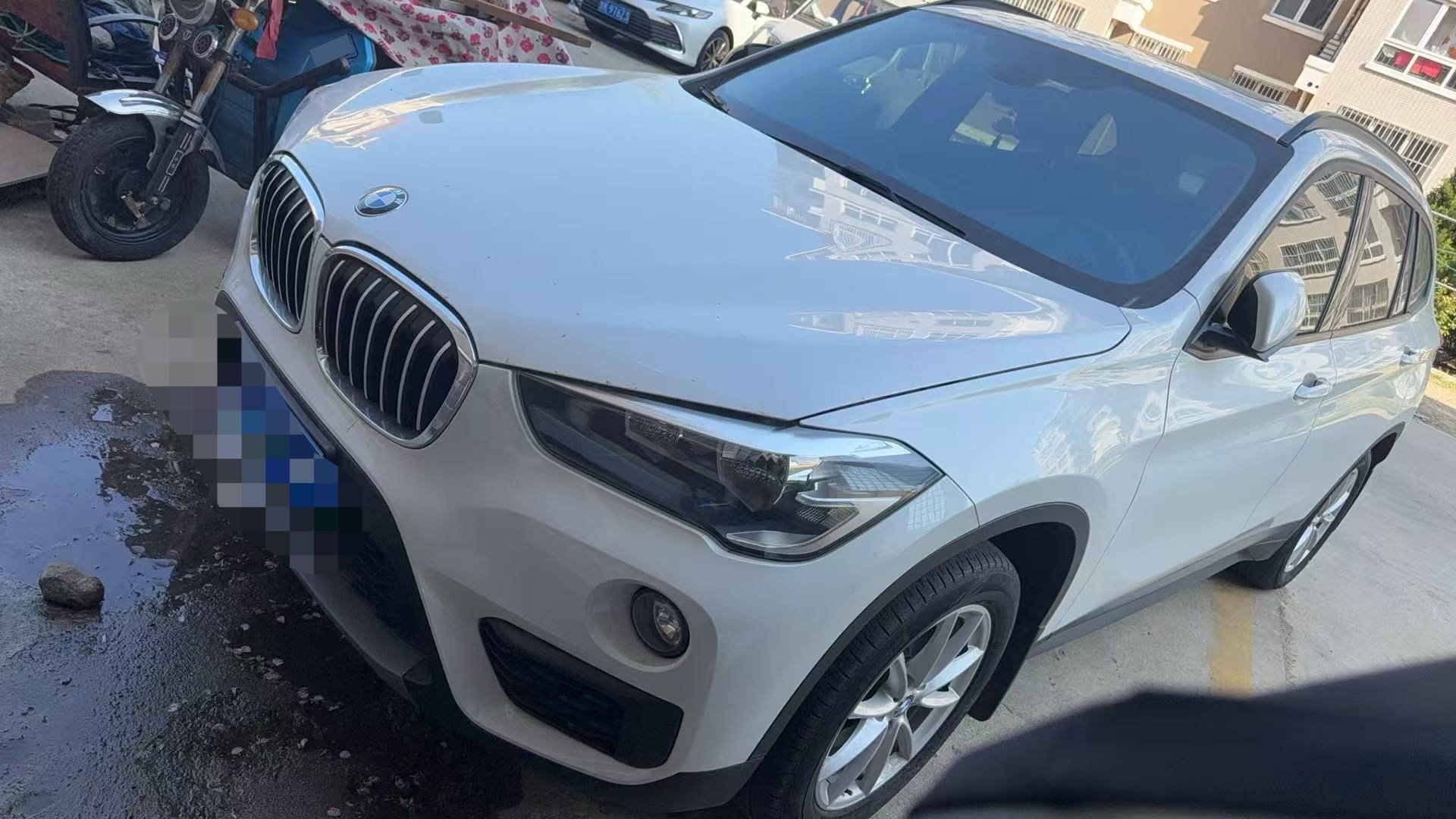 BMW X1 2019 car image 