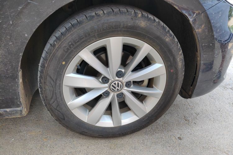 Volkswagen Bora 2019 #6 Volkswagen Bora 2019 car image #6