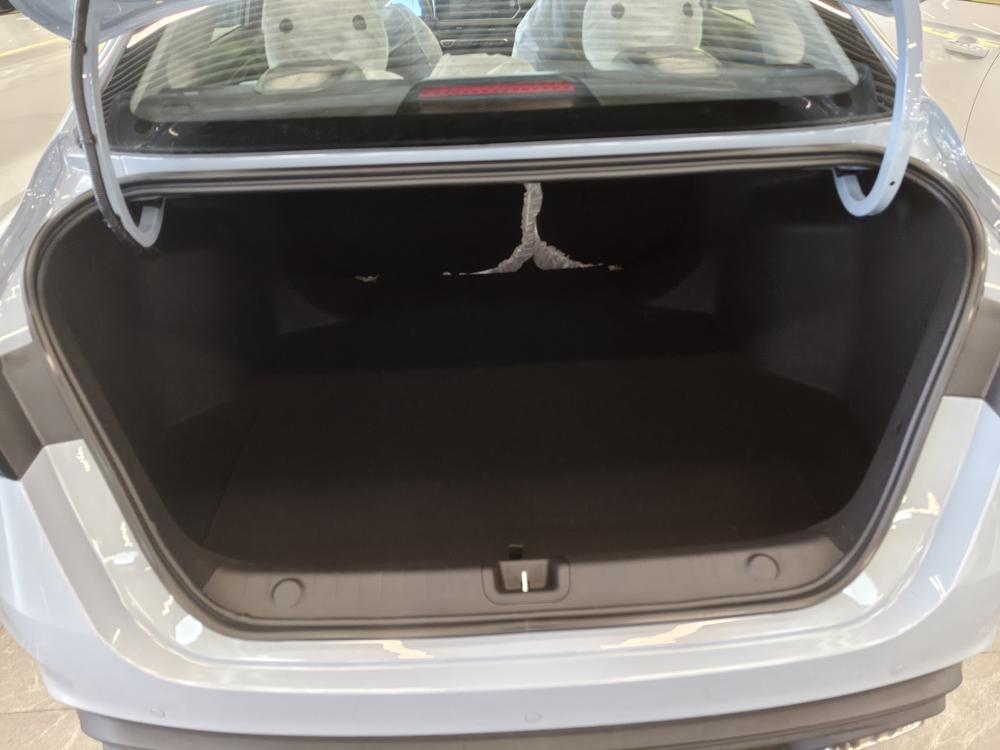 GEELY Binray 2026 car image #22