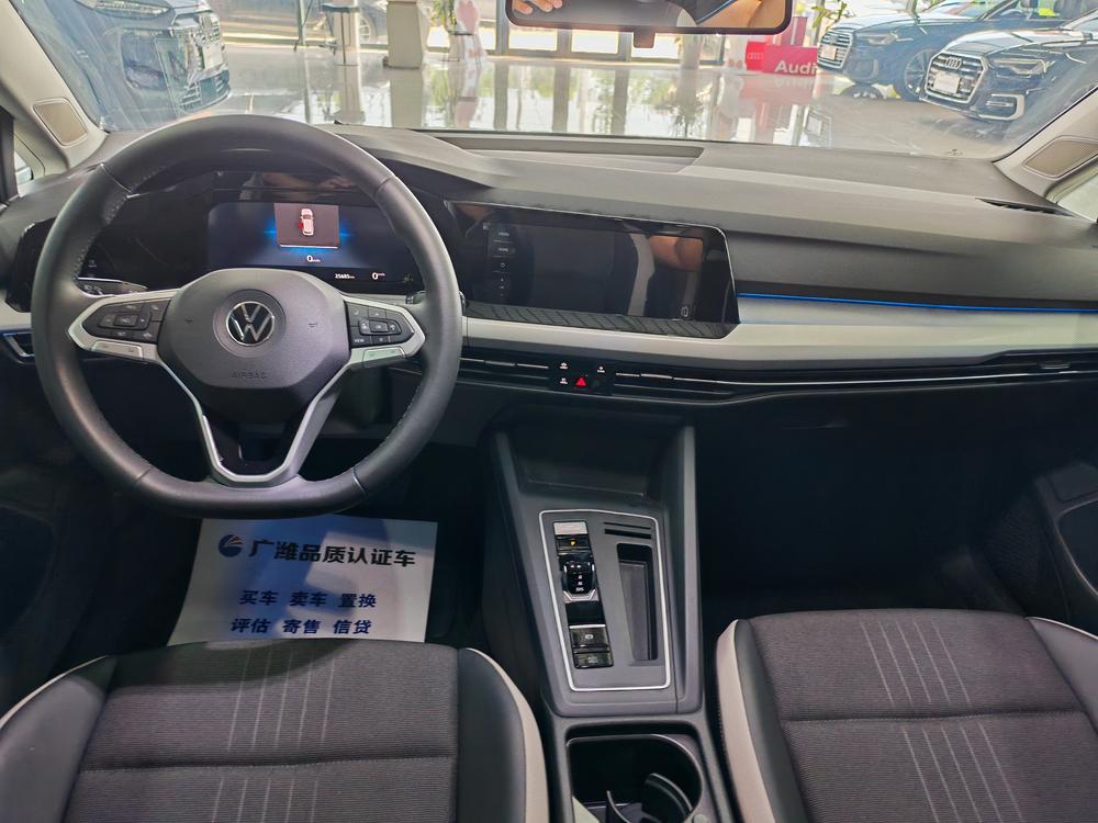 Volkswagen Golf 2024 صورة سيارة #7