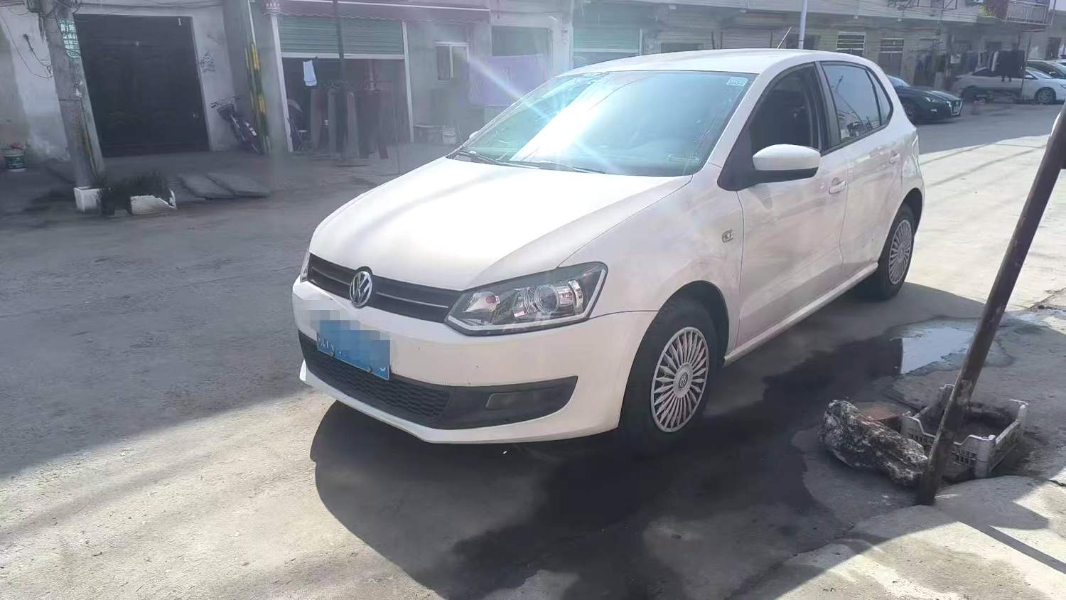 Volkswagen Polo 2013 Volkswagen Polo 2013 car image