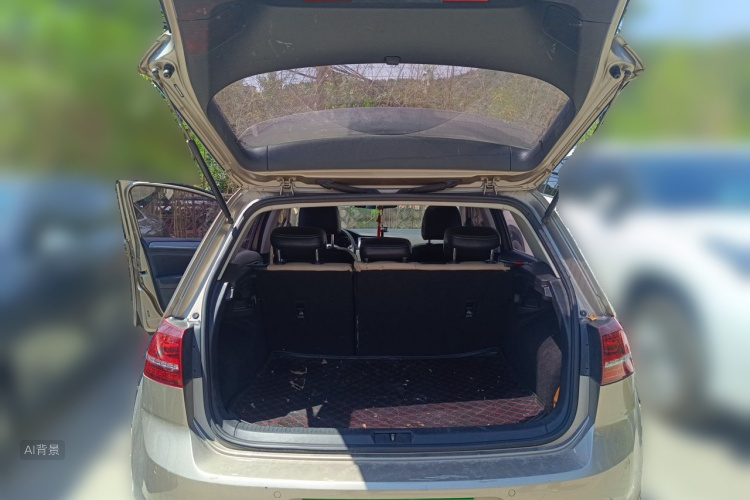 Volkswagen Golf 2017 car image #21