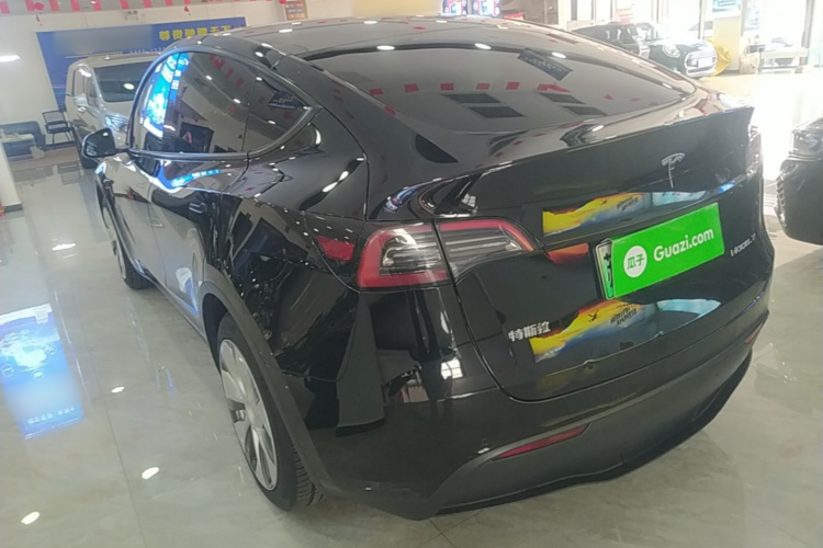 Tesla Model Y 2022 #7 Tesla Model Y 2022 car image #7