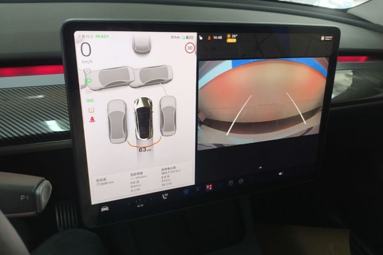 Tesla Model Y 2022 immagine di auto #13