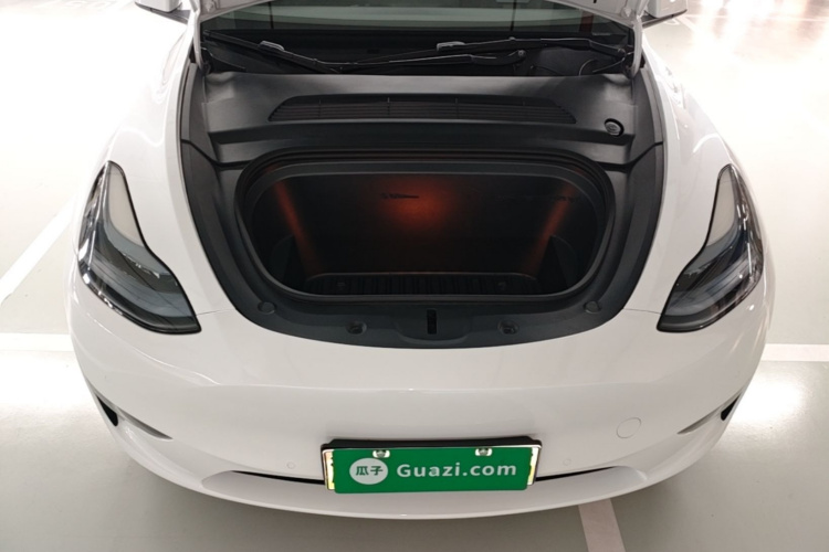 Tesla Model Y 2023 #20 Tesla Model Y 2023 car image #20