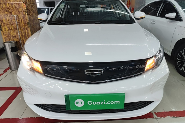 GEELY Emgrand New Energy 2021 car image #3