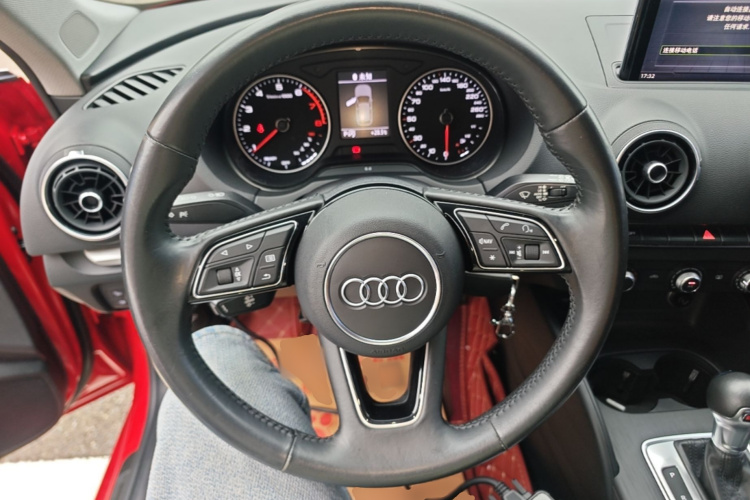 Audi A3 2019 #11 Audi A3 2019 car image #11