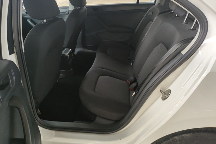 Volkswagen Santana 2020 car image #17