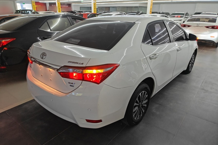 Toyota Corolla 2018 #7 Toyota Corolla 2018 car image #7