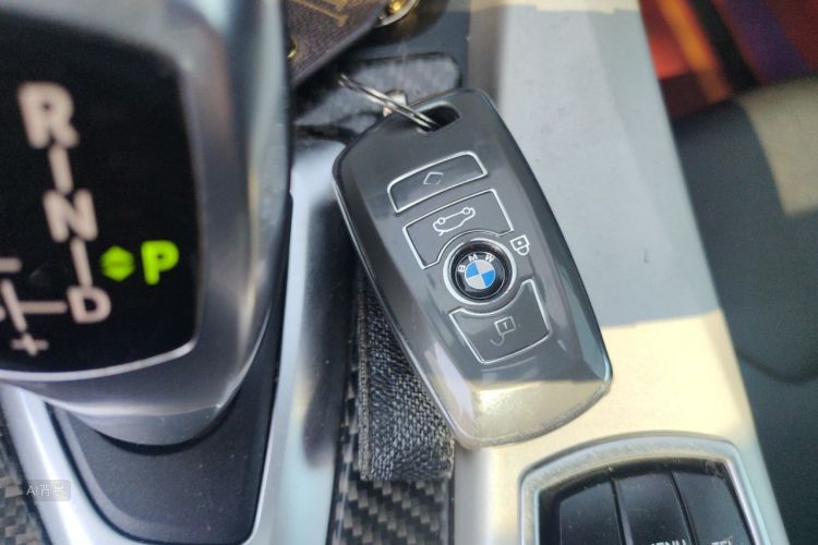 BMW 3 Series 2015 car image #10