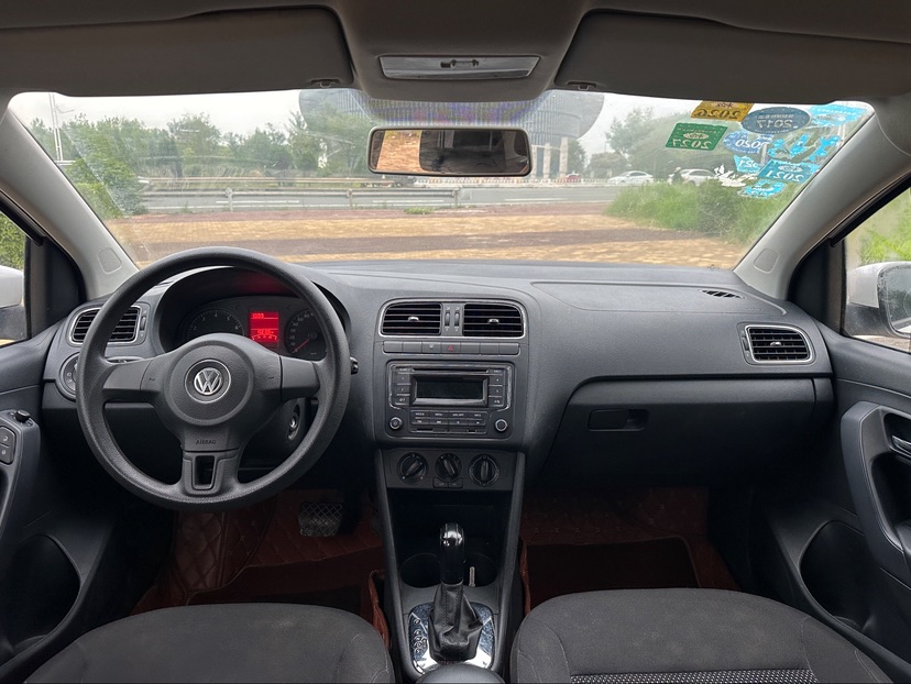 Volkswagen Polo 2014 #9 Volkswagen Polo 2014 car image #9