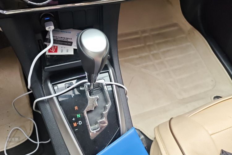 Toyota Corolla 2017 #16 Toyota Corolla 2017 car image #16