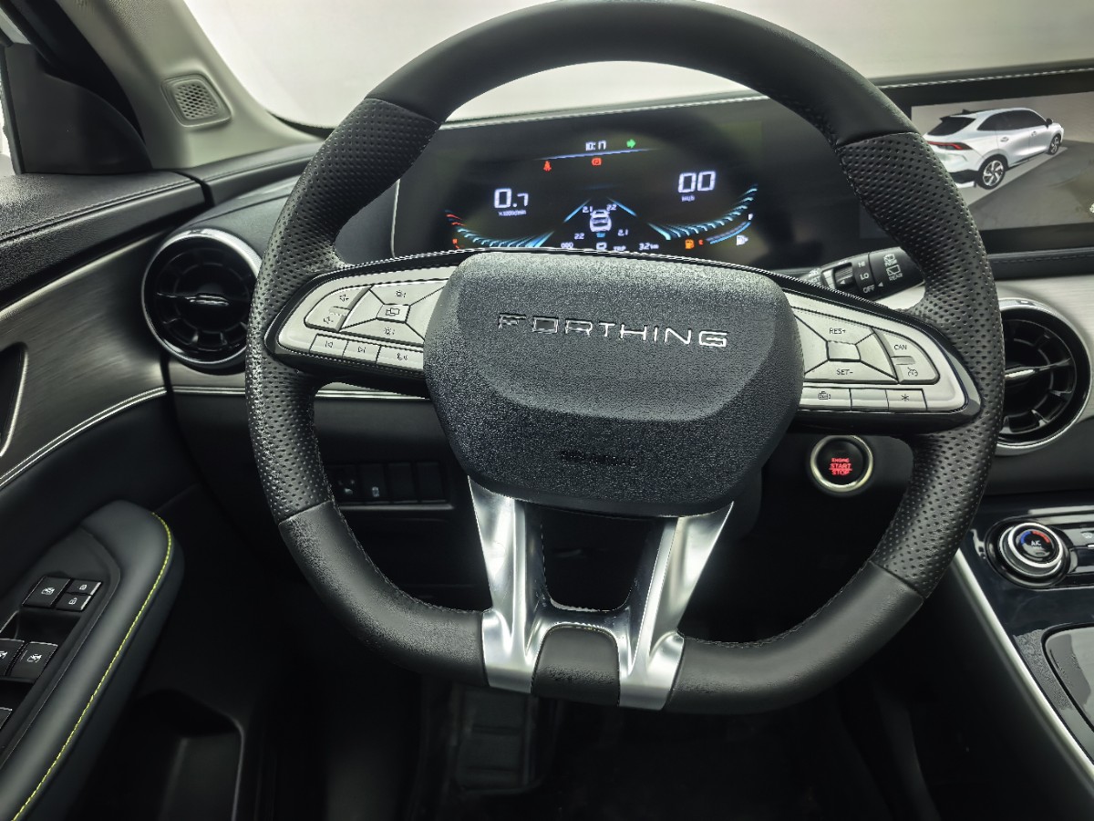 Forthing T5 EVO 2024 car image #16
